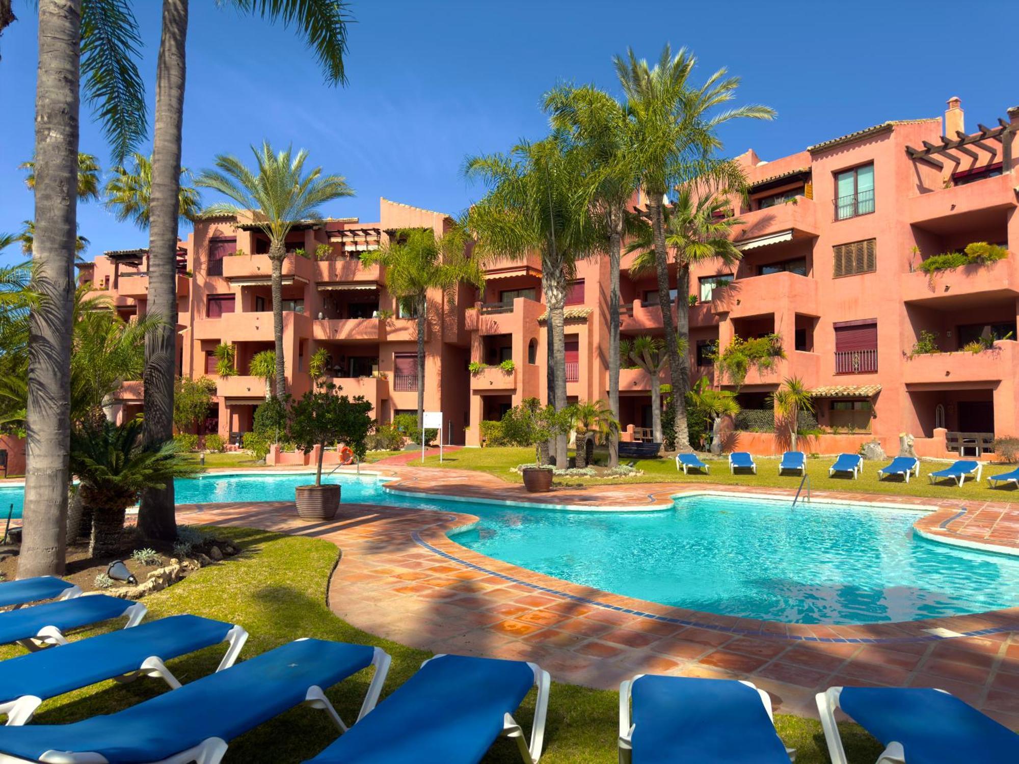 Apartamento Marbella Alicate Beach エクステリア 写真