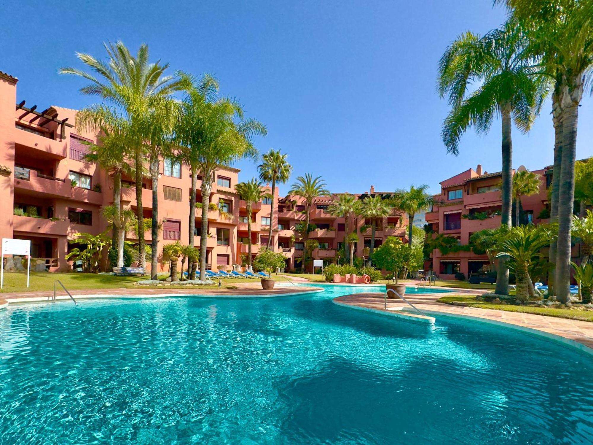 Apartamento Marbella Alicate Beach エクステリア 写真